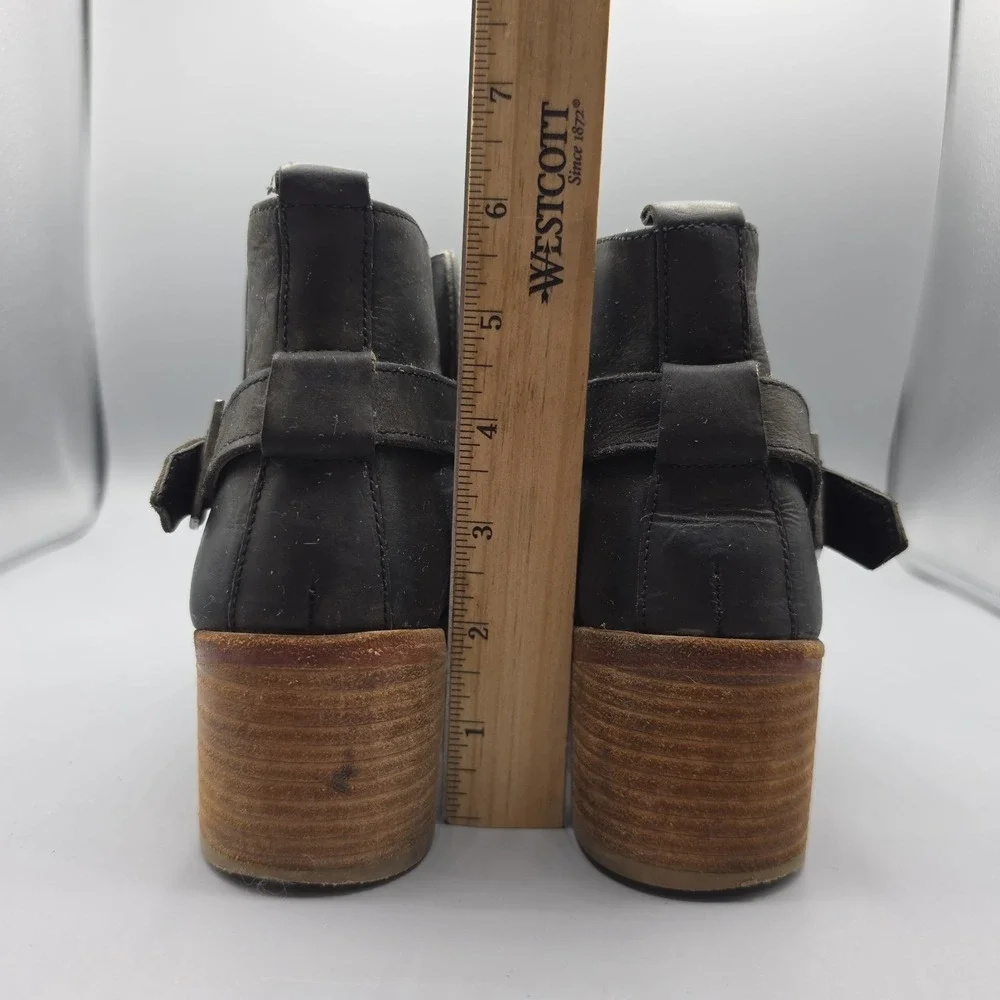 Free People Ankle Boots Womens 38 Black Leather Distressed Pointed Ankle Strap